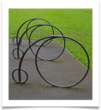 Penny farthing sculpture - Knutsford - Richard Nicholls Penny farthing sculpture - Knutsford - Richard Nicholls